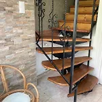 Hajnalka Apartmanhaz Gyula