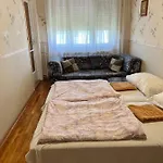 Appartement Hajnalka Apartmanhaz *