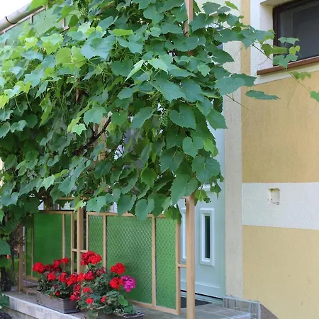 Hajnalka Apartman
