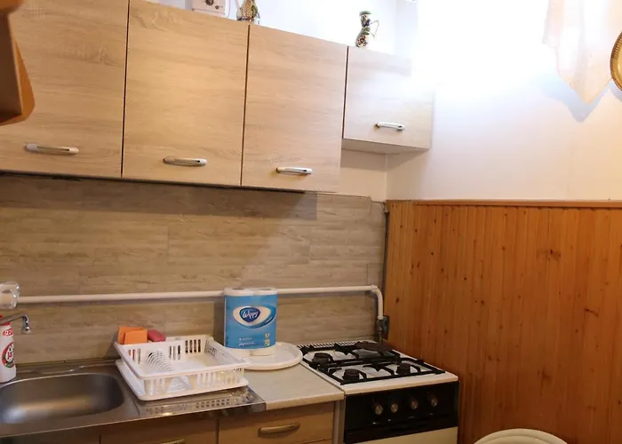 아파트 Hajnalka Apartmanhaz 귤러
